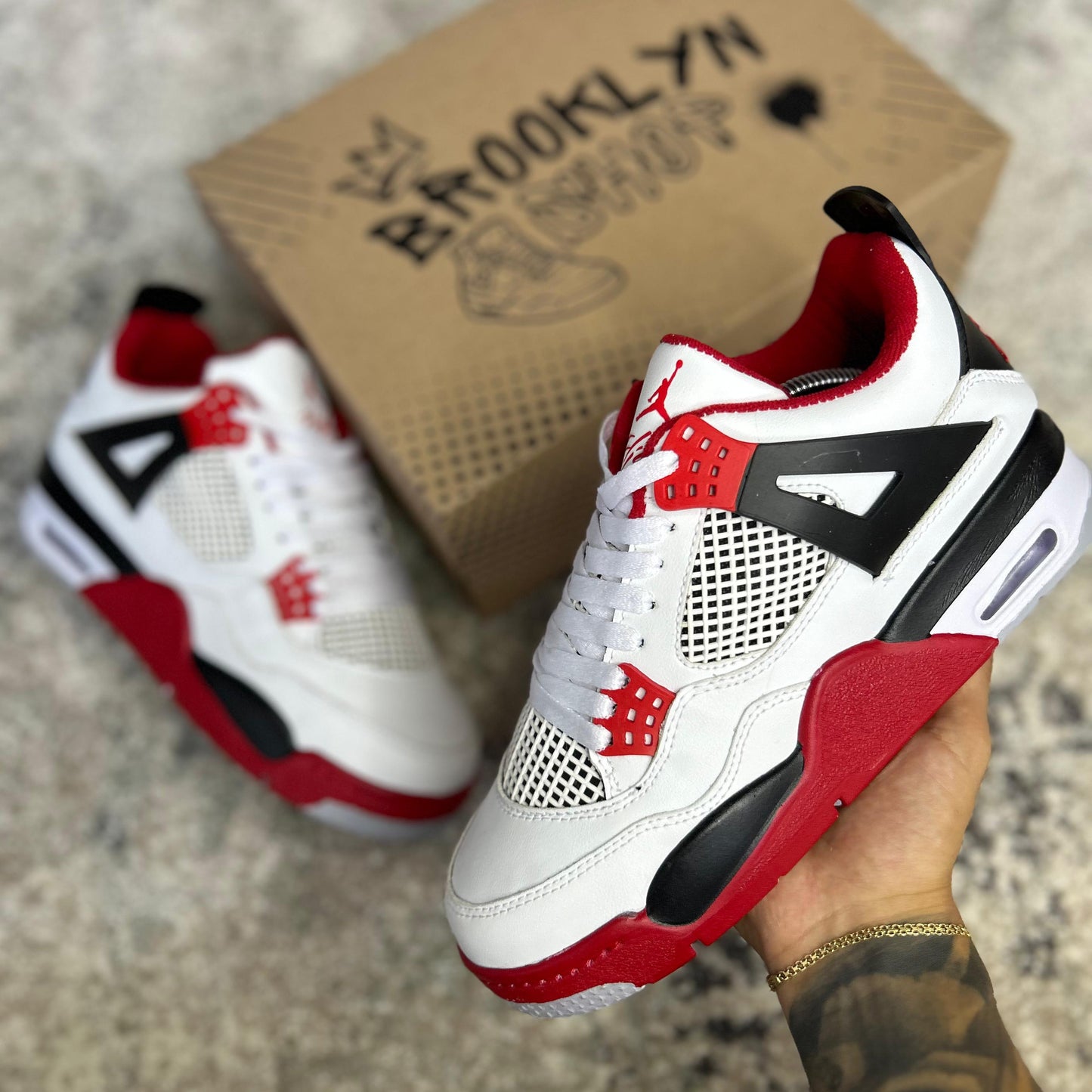 AIR RETRO 4 - ADULTOS