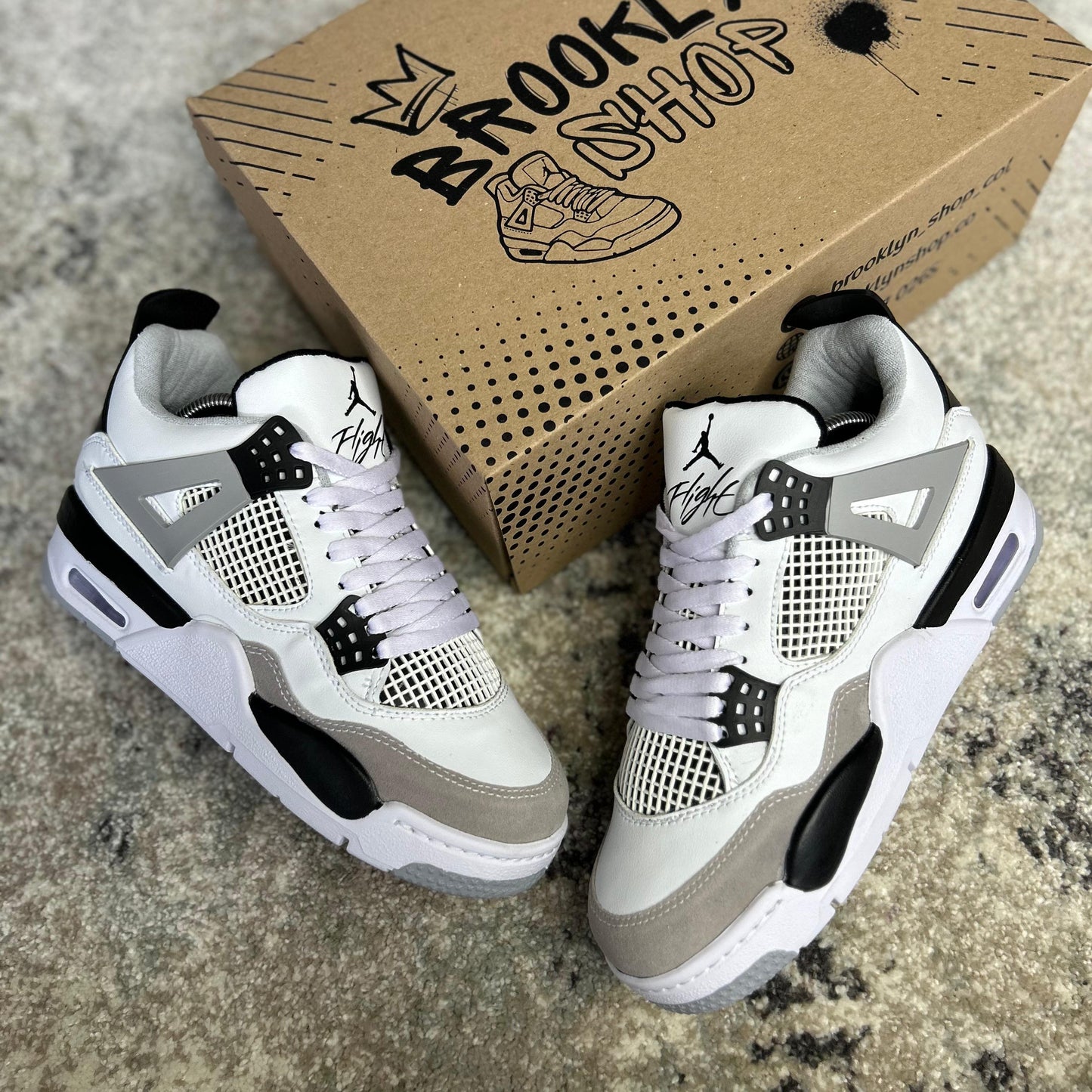 AIR RETRO 4 - ADULTOS
