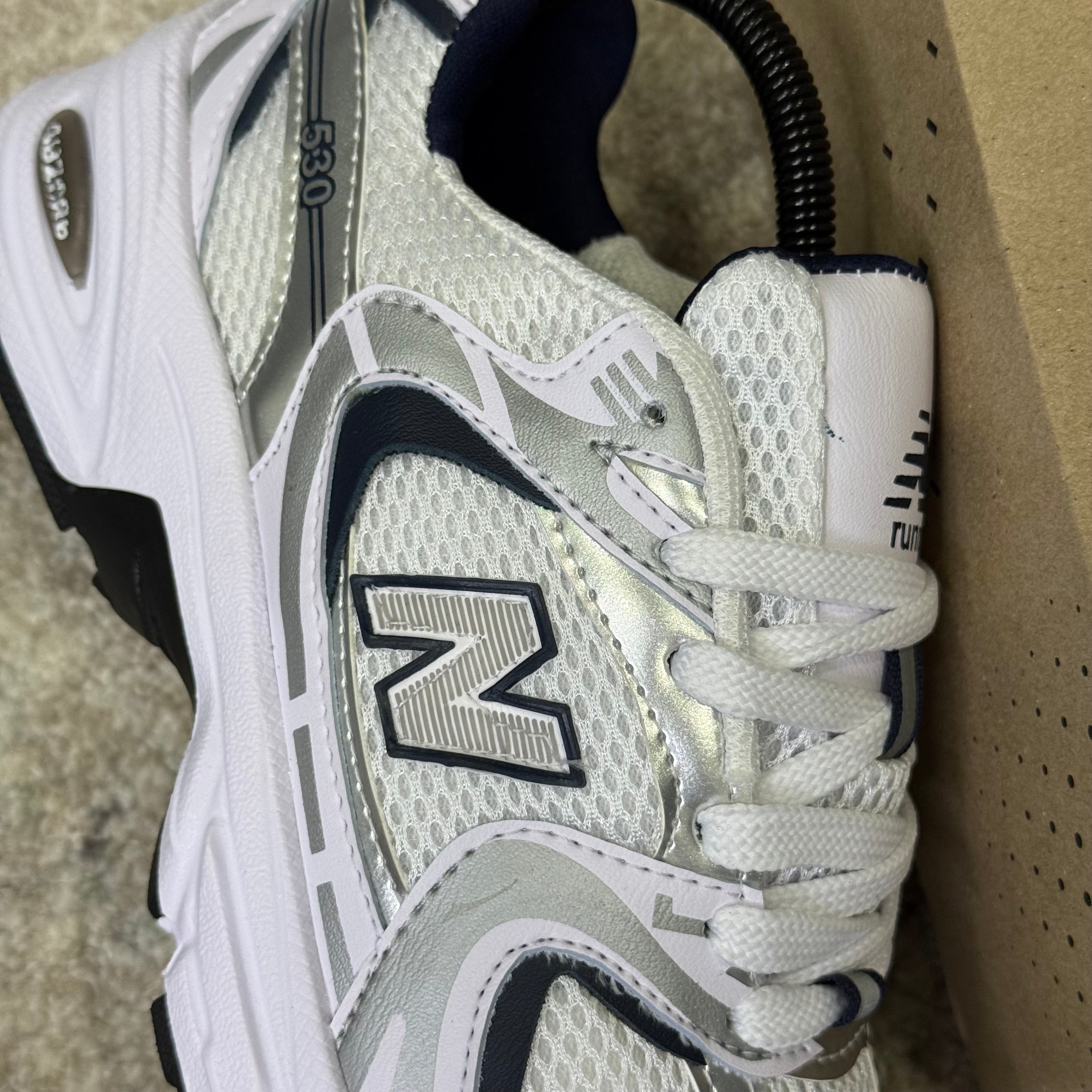 NEW BALANCE 530 - ADULTOS