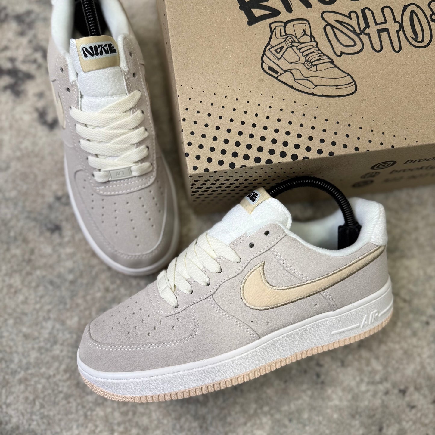 NIKE AF1 - BEIGE (AAA)