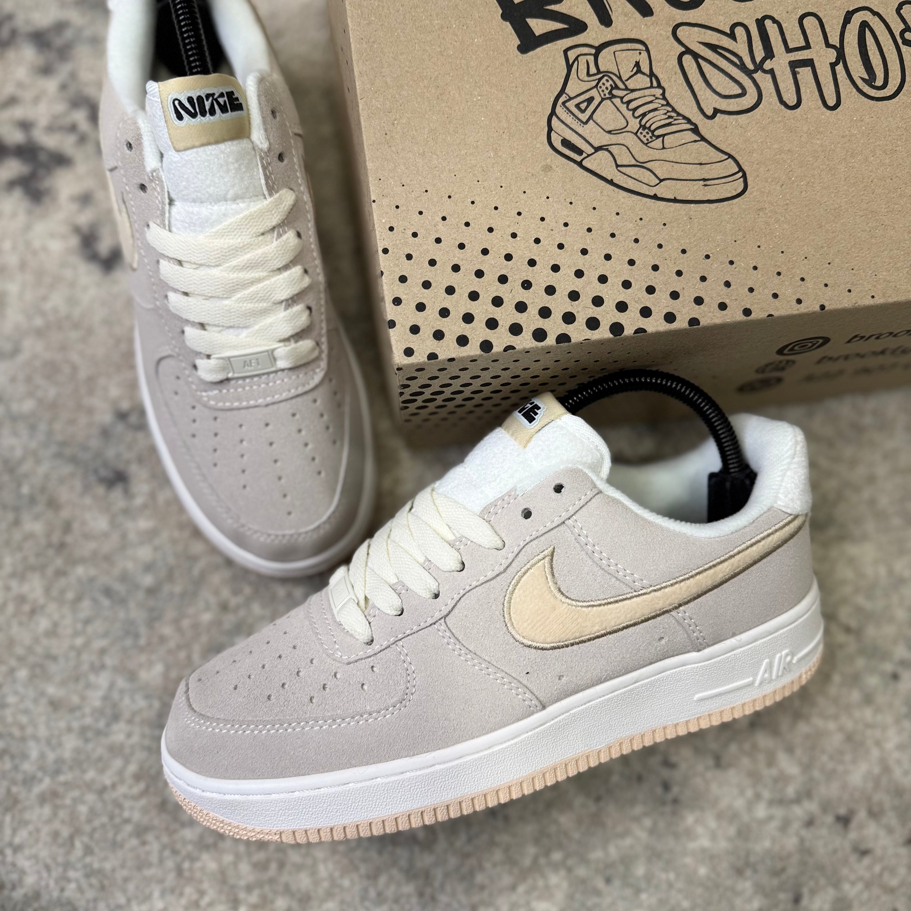 NIKE AF1 - BEIGE (AAA)