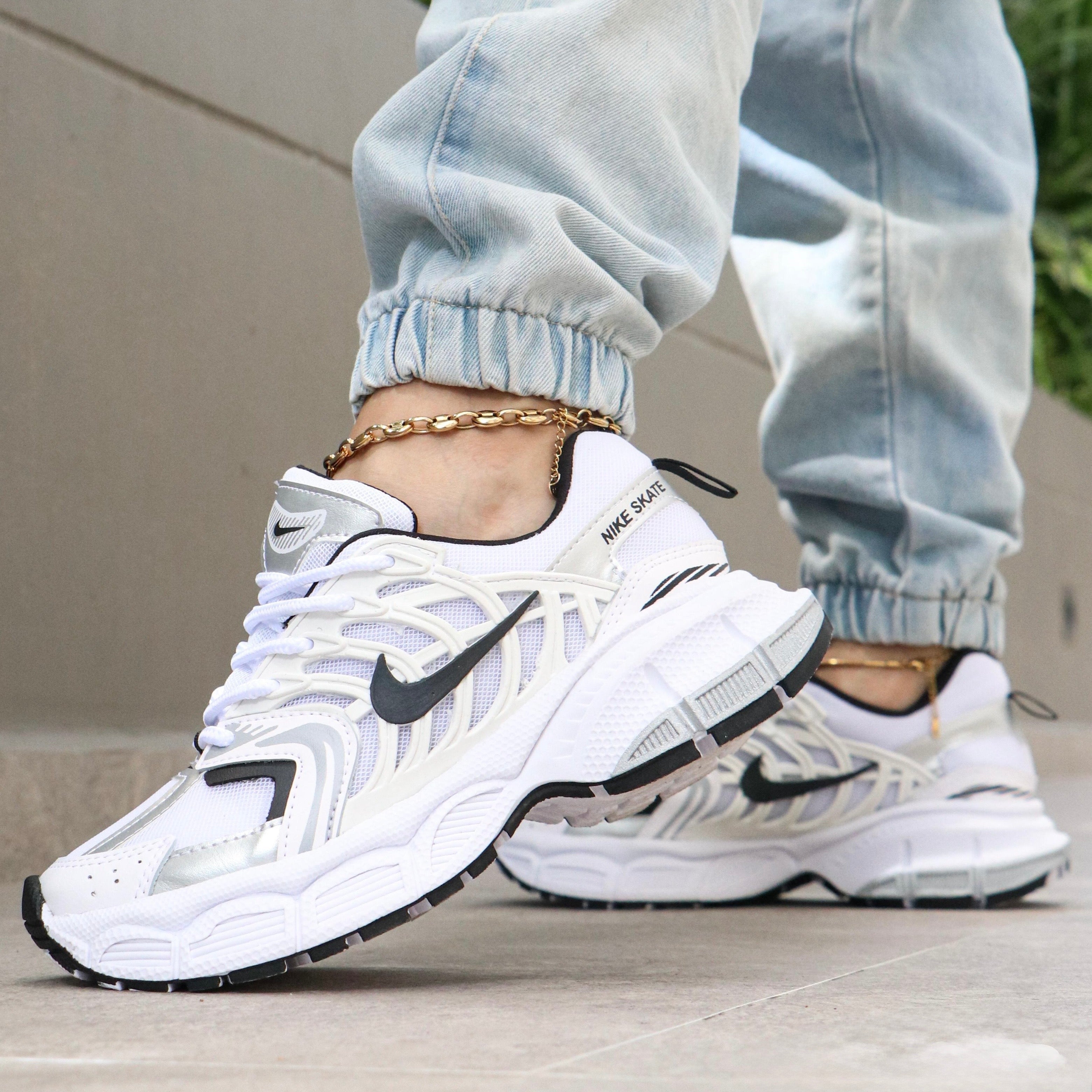 NIKE SKATE - ADULTOS