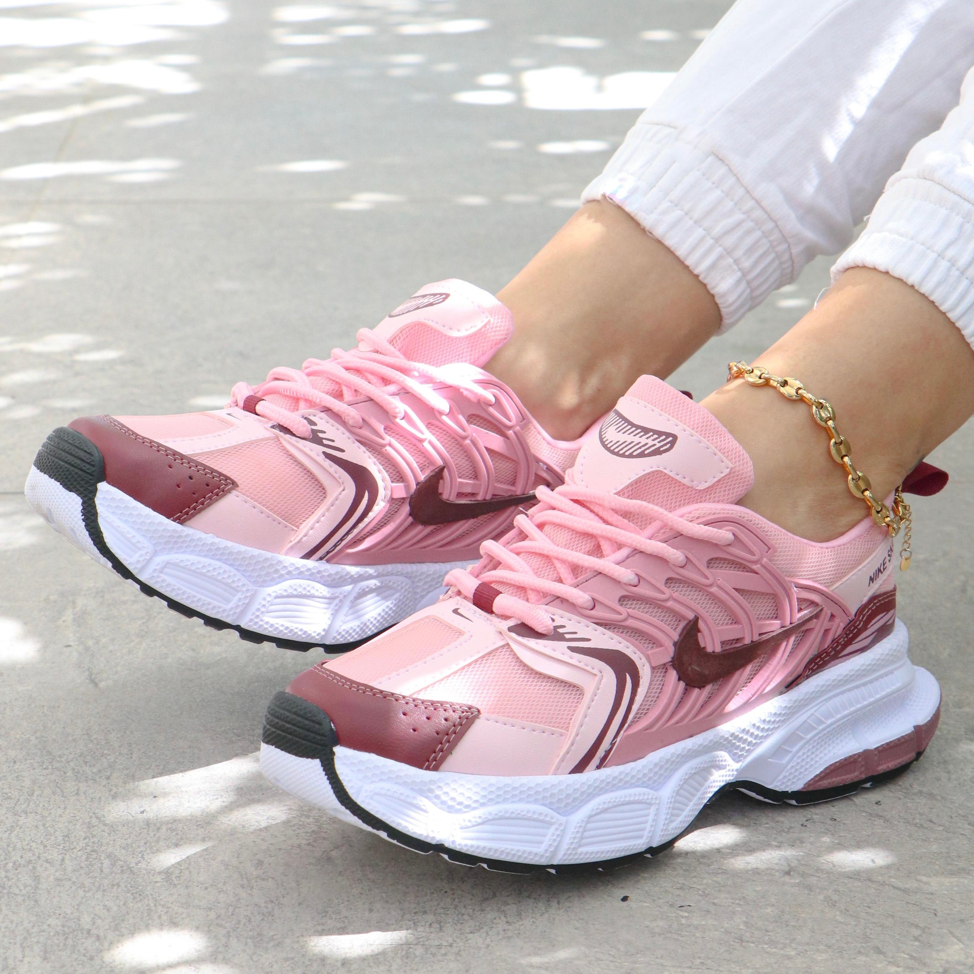 NIKE SKATE - ADULTOS