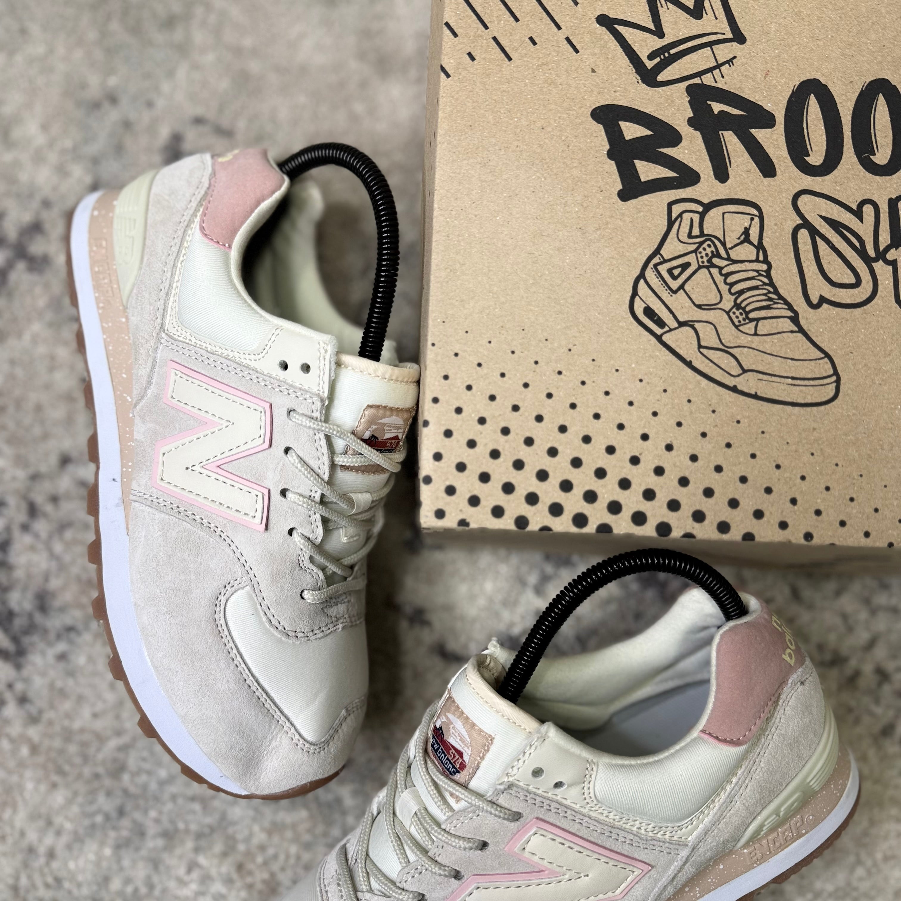 NEW BALANCE 574 - BEIGE ROSA