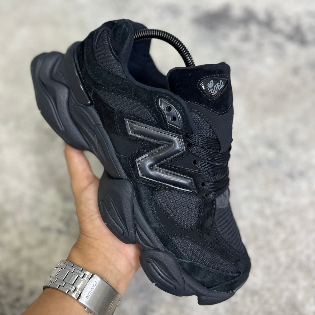 NEW BALANCE 9060 - NEGRO (AAA)
