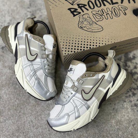 NIKE V2K RUN - BEIGE (AAA)