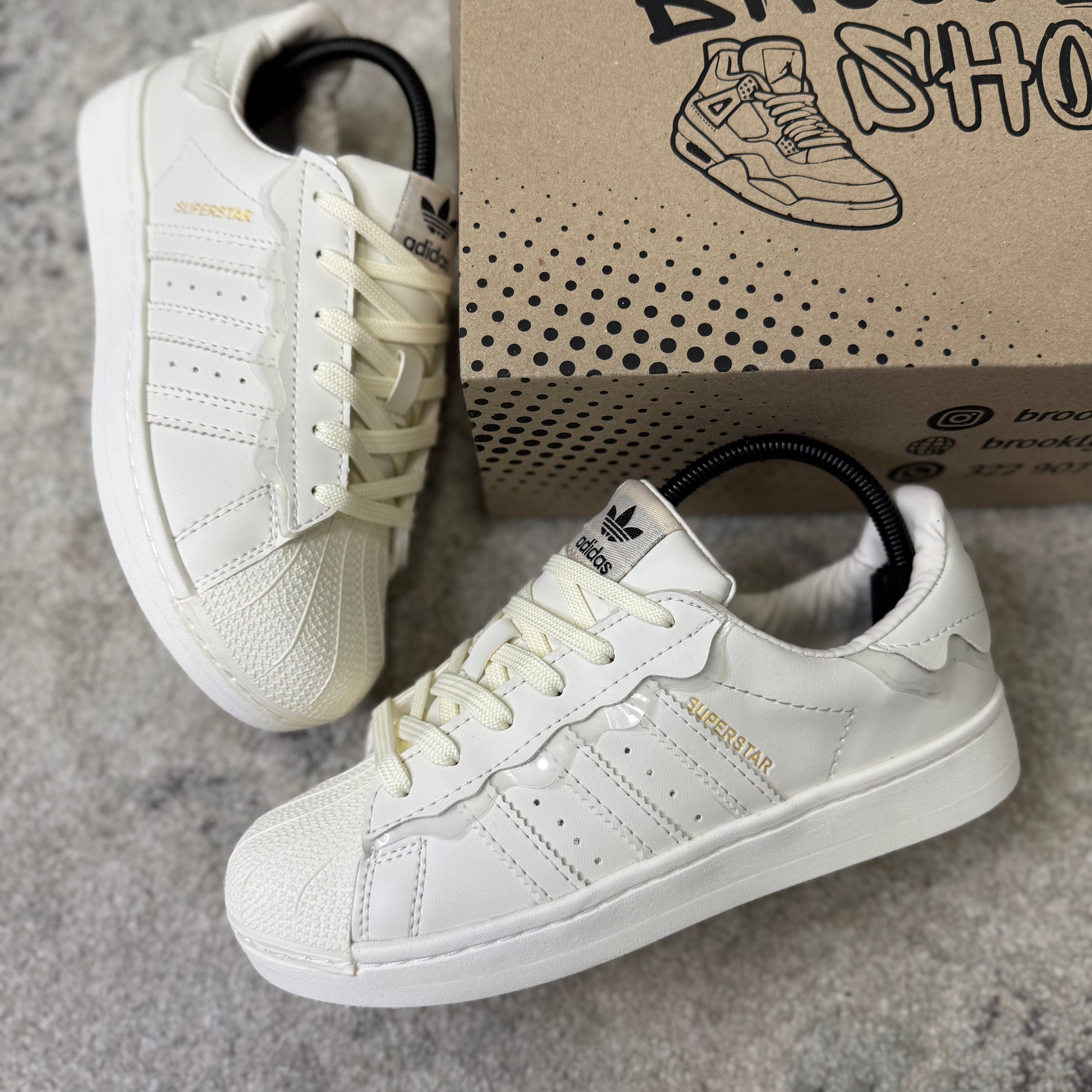 ADIDAS SUPERSTAR