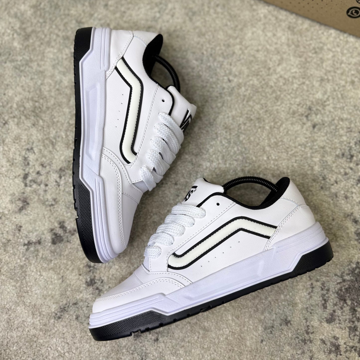 VANS HYLANE - ADULTOS