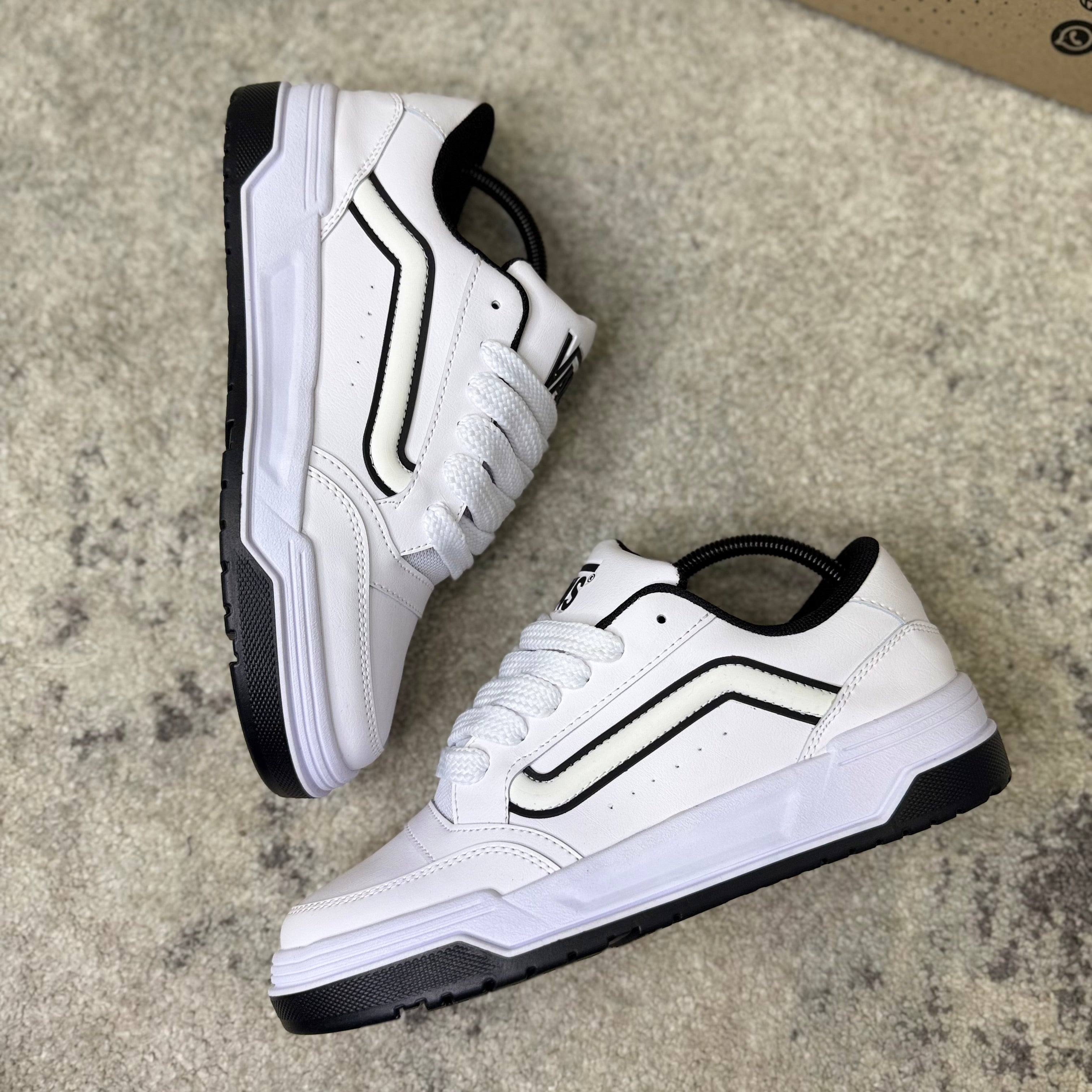 VANS HYLANE - ADULTOS
