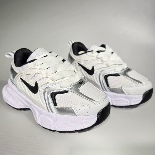 NIKE SKATE