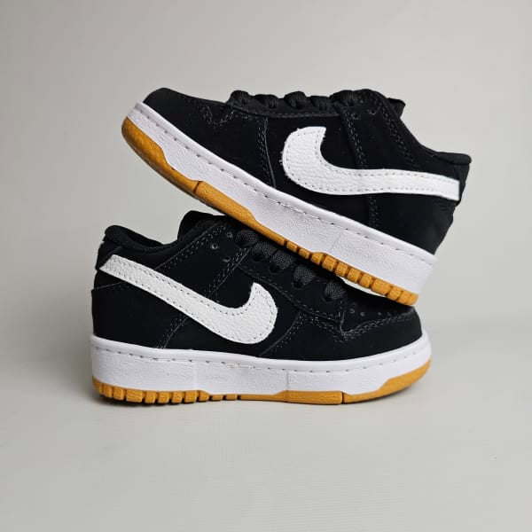 NIKE SB DUNK