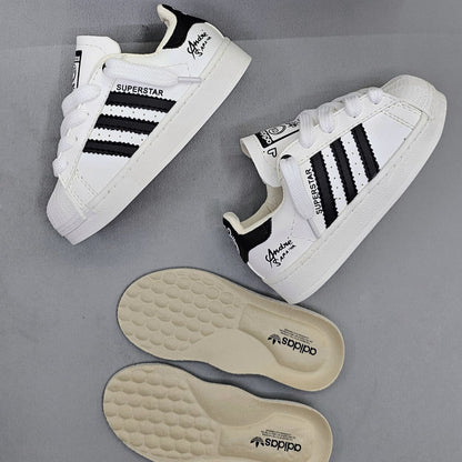 AD SUPERSTAR