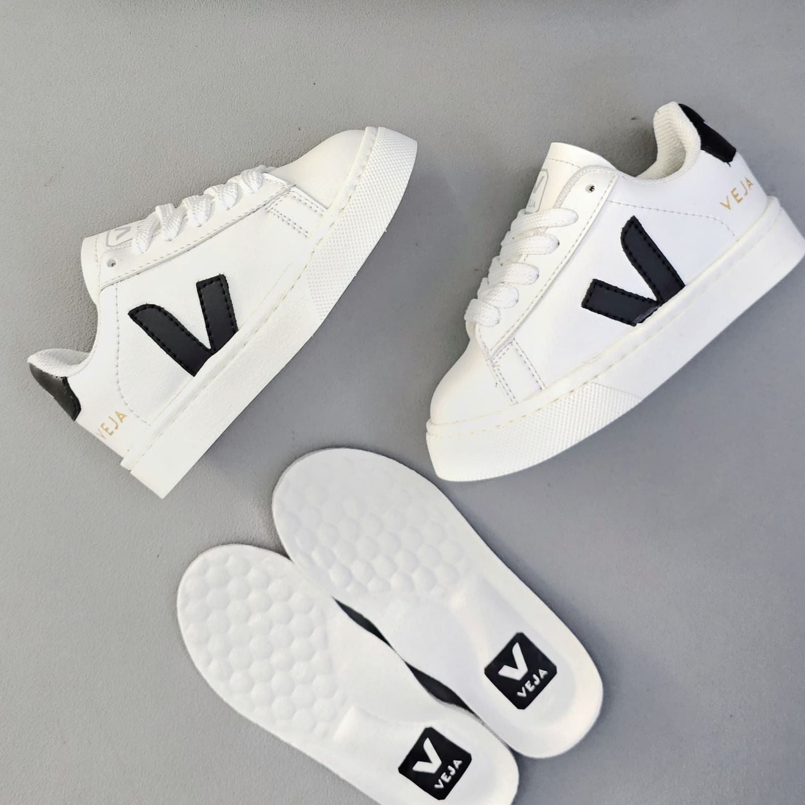 VEJA CLASIC