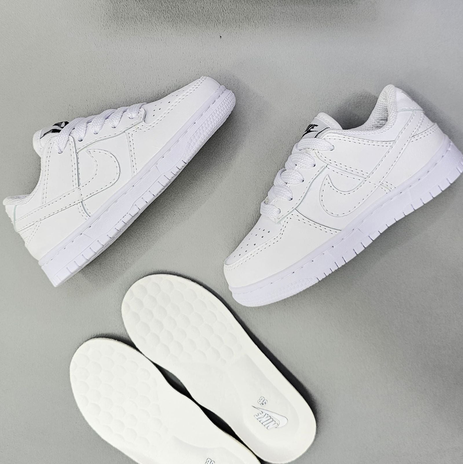 NIKE SB DUNK