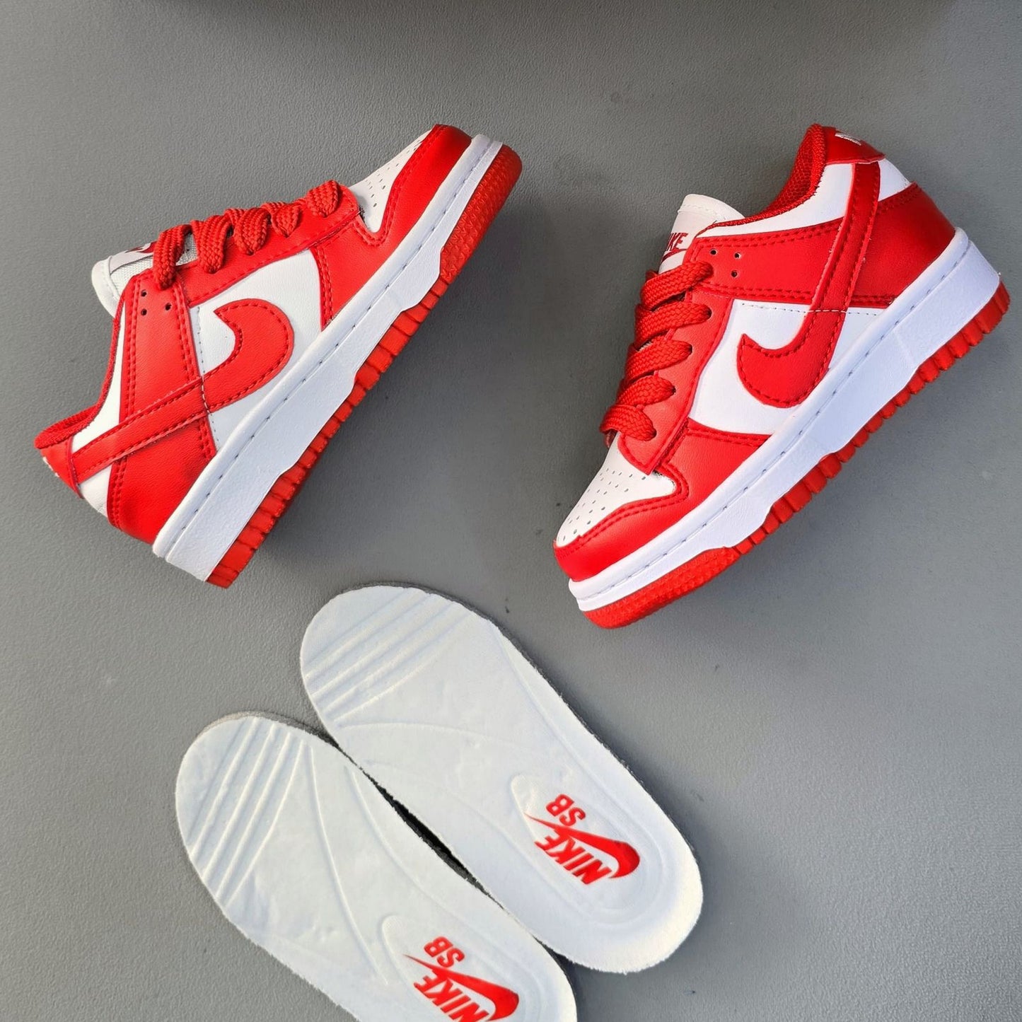 SB DUNK - ROJO