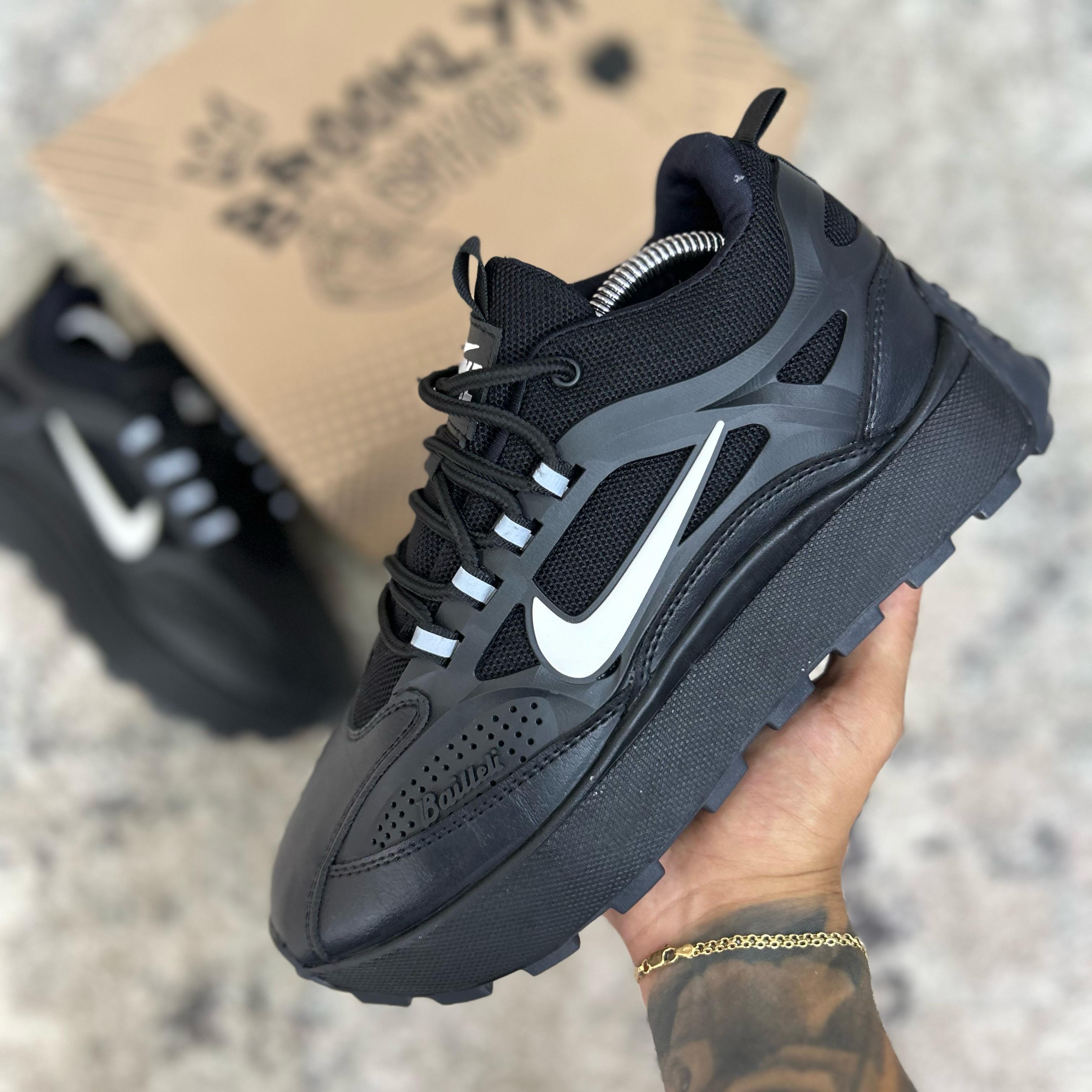 NIKE BAILLELI - TODO NEGRO