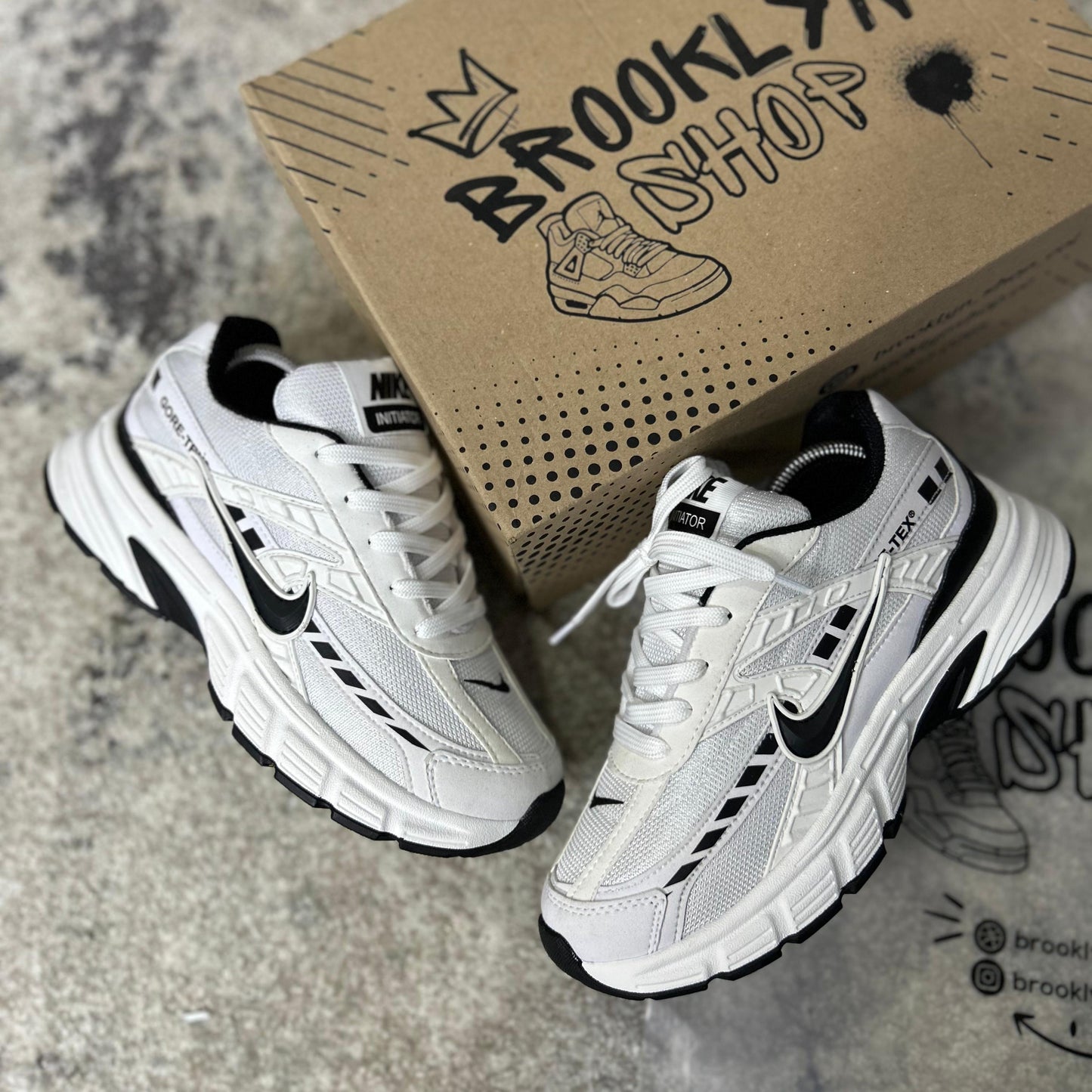 NIKE INTIANATOR - ADULTOS