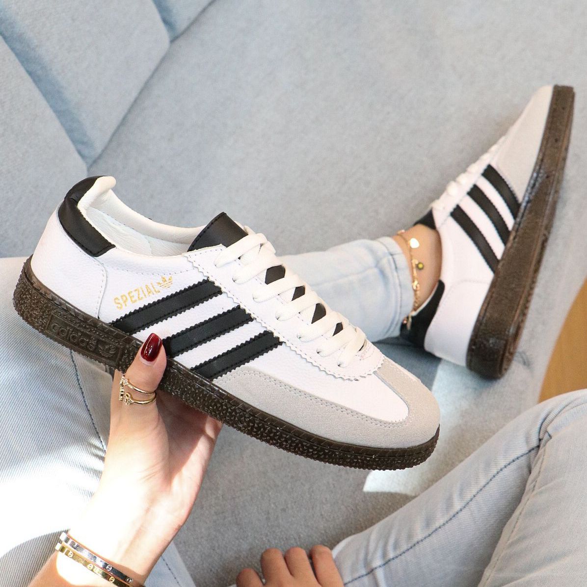 ADIDAS SPEZIAL