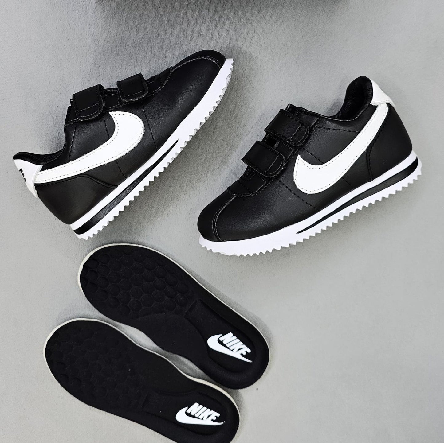 NIKE CORTEZ
